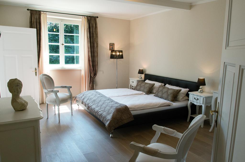 Karolingerhof Otel Kröv Dış mekan fotoğraf
